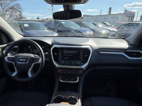 2020 GMC Acadia SLE