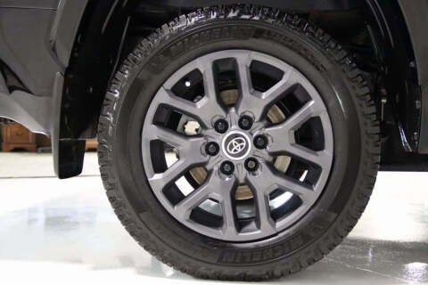 2022 Toyota Tundra Platinum