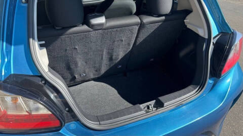 2022 Mitsubishi Mirage ES