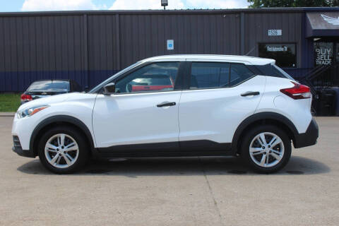 2020 Nissan Kicks S
