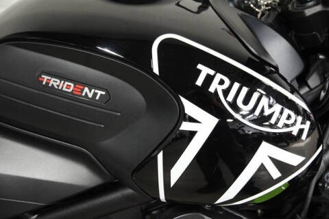 2024 Triumph Trident 66