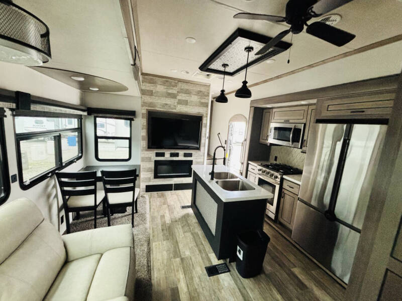 2021 Forest River Cedar Creek 355LF