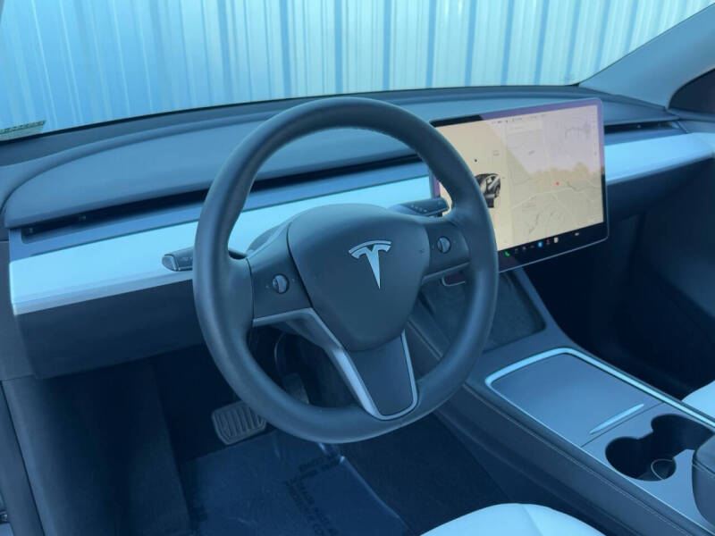 2023 Tesla Model Y Long Range