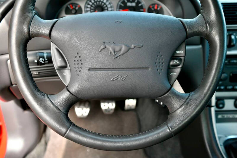 2003 Ford Mustang Mach 1 Premium