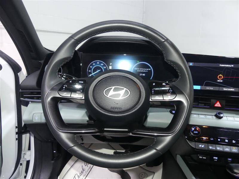 2024 Hyundai Elantra Hybrid Limited