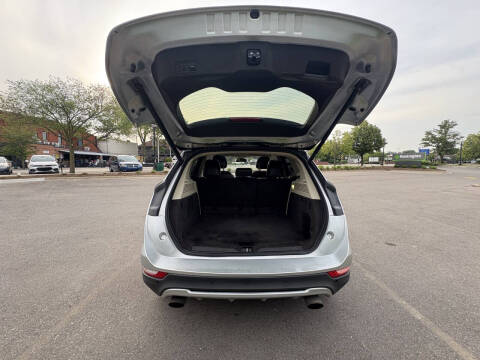 2016 Lincoln MKC Select