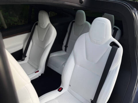 2023 Tesla Model X