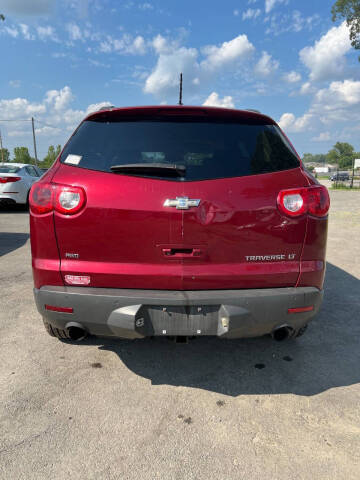 2011 Chevrolet Traverse LT