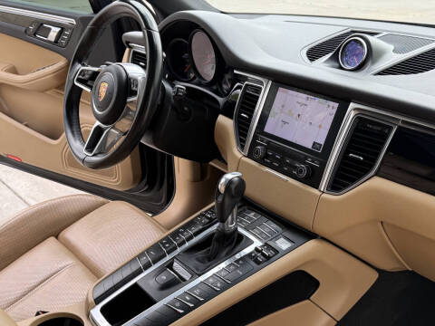 2018 Porsche Macan S