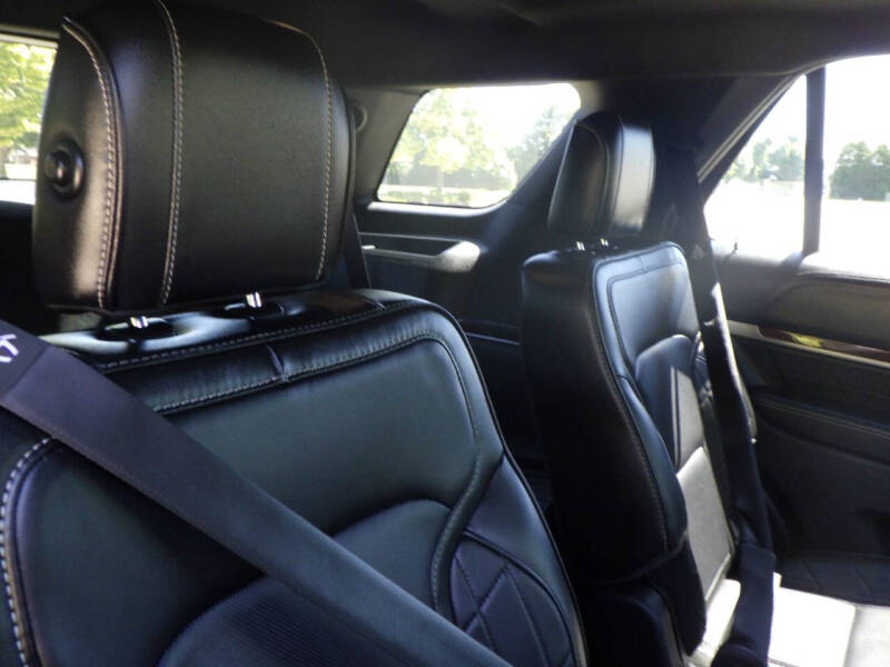 2018 Ford Explorer Platinum