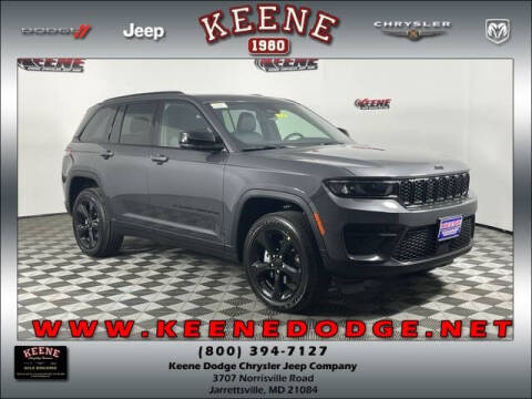 2025 Jeep Grand Cherokee Laredo