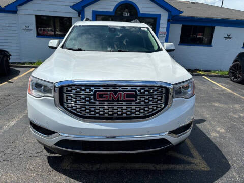 2017 GMC Acadia Denali