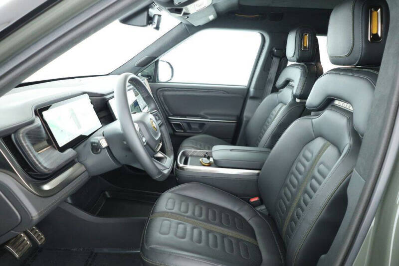 2022 Rivian R1S Launch Edition