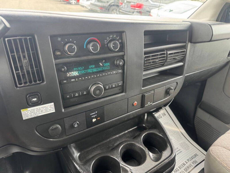 2017 Chevrolet Express 3500