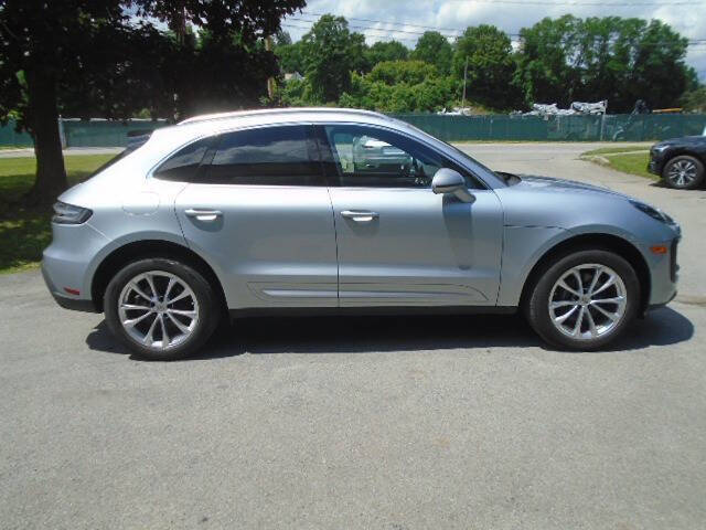 2023 Porsche Macan