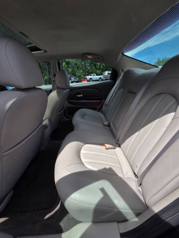 2004 Chrysler 300M