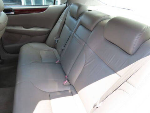 2004 Lexus ES 330