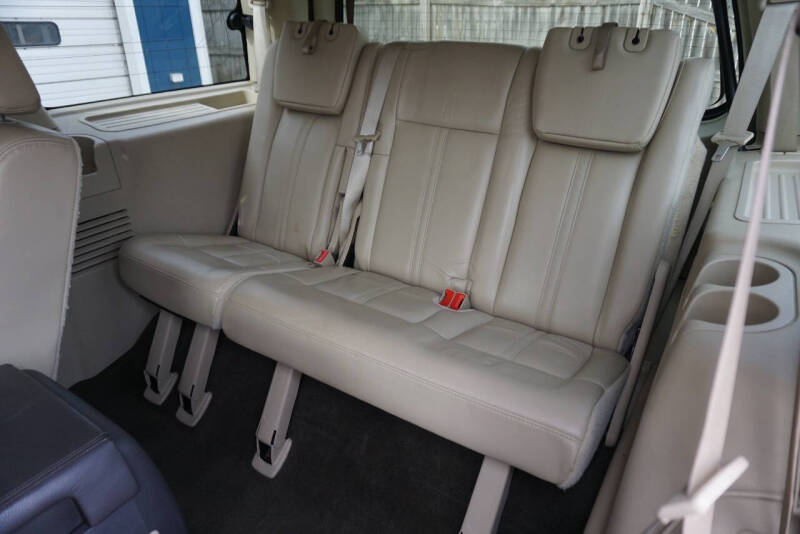 2015 Lincoln Navigator Base - Photo 44