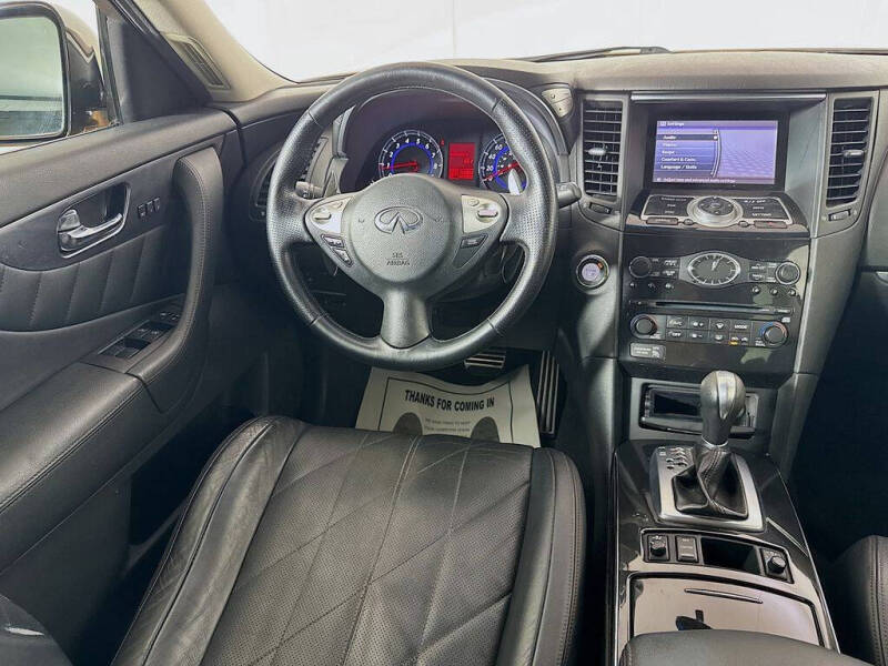 2009 Infiniti FX35