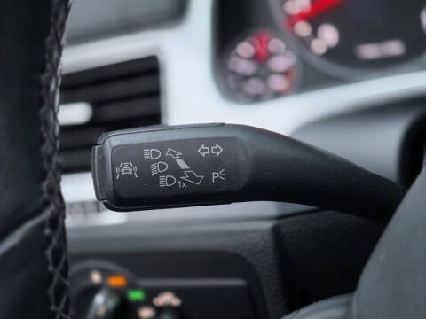 2015 Volkswagen Touareg V6 Lux