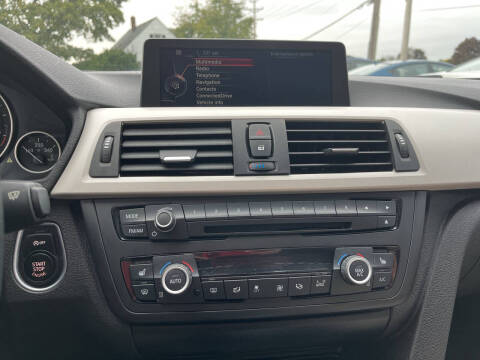 2015 BMW 3 Series 320i xDrive