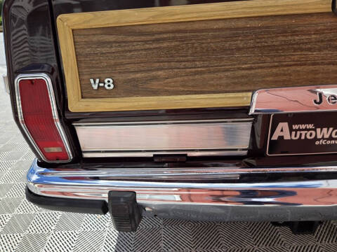 1989 Jeep Grand Wagoneer