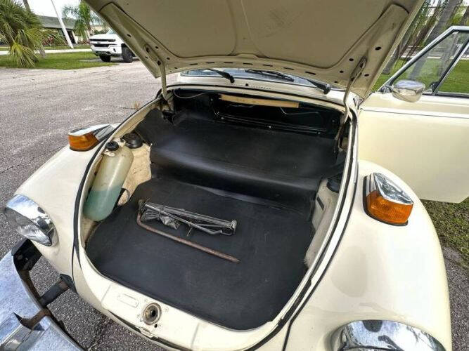 1977 Volkswagen Beetle
