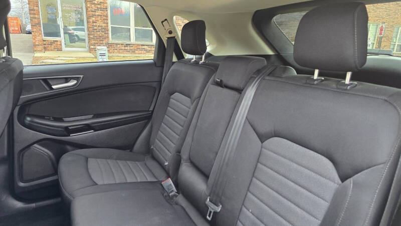 2017 Ford Edge SE