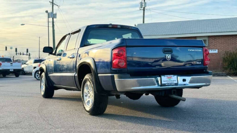 2005 Dodge Dakota SLT