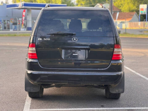 2000 Mercedes-Benz M-Class ML 320