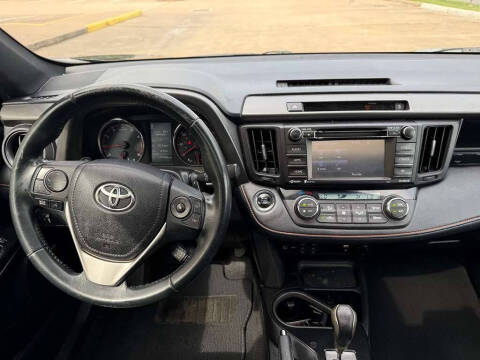 2016 Toyota RAV4 SE