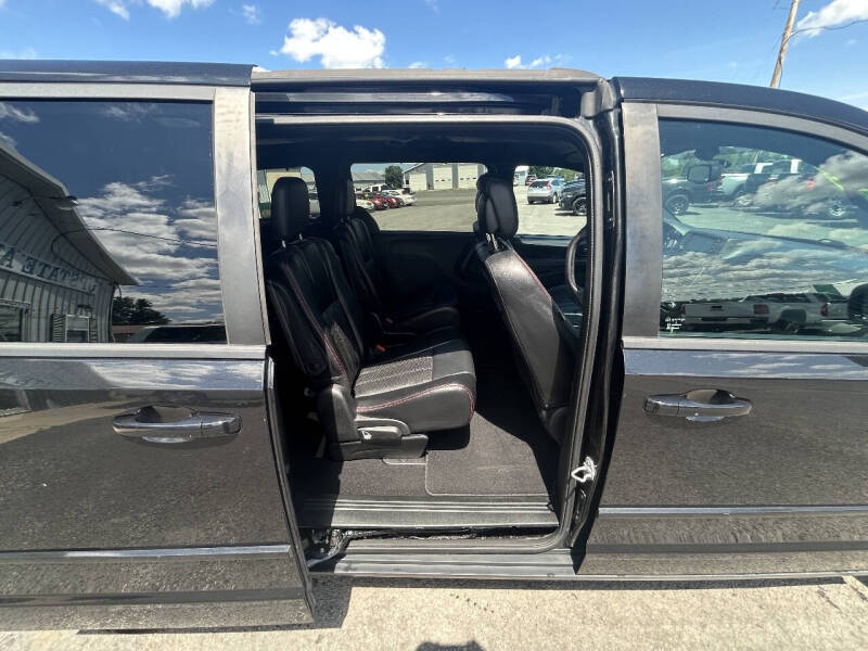 2015 Dodge Grand Caravan R/T