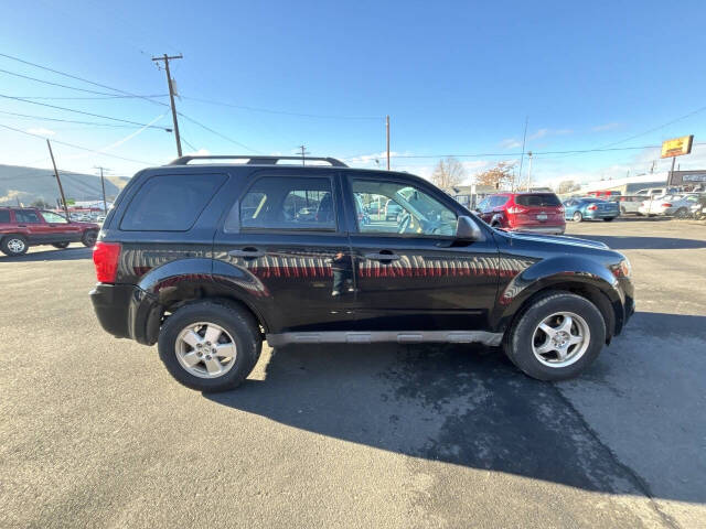 2010 Ford Escape for sale at PIERCY MOTORS INC in Union Gap, WA