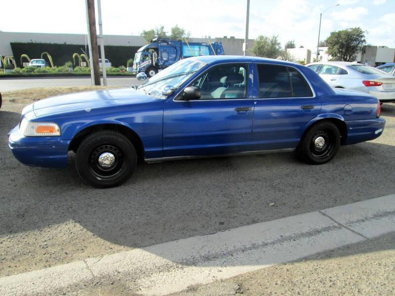 2001 Ford Crown Victoria for sale at Wild Rose Motors Ltd. in Anaheim CA