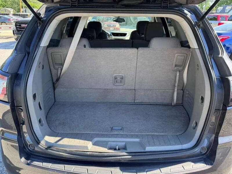 2016 Chevrolet Traverse LS