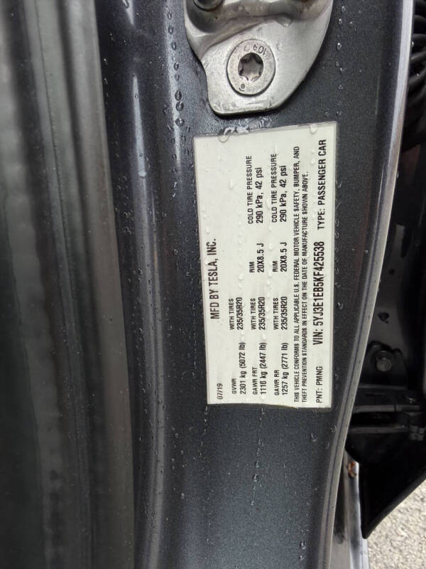 2019 Tesla Model 3 Performance