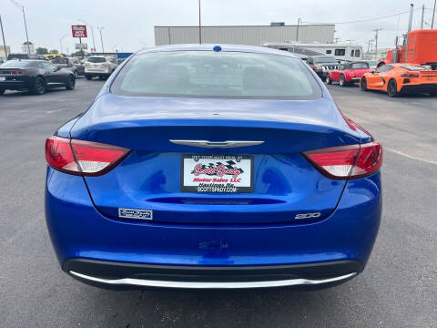 2015 Chrysler 200 Limited