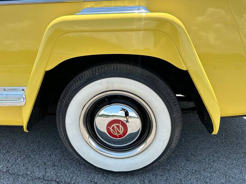 1948 Willys Jeepster