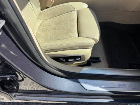 2016 BMW 7 Series 750i