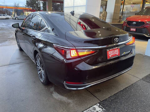 2023 Lexus ES 250