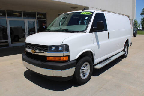 2024 Chevrolet Express 2500