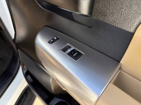 2019 Toyota Sequoia SR5