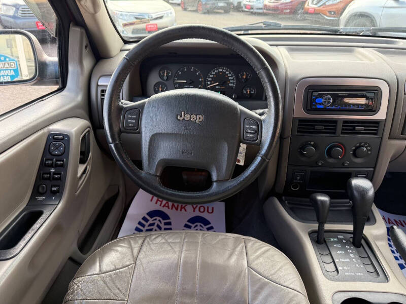 2003 Jeep Grand Cherokee Laredo