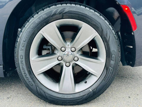 2016 Dodge Charger SXT