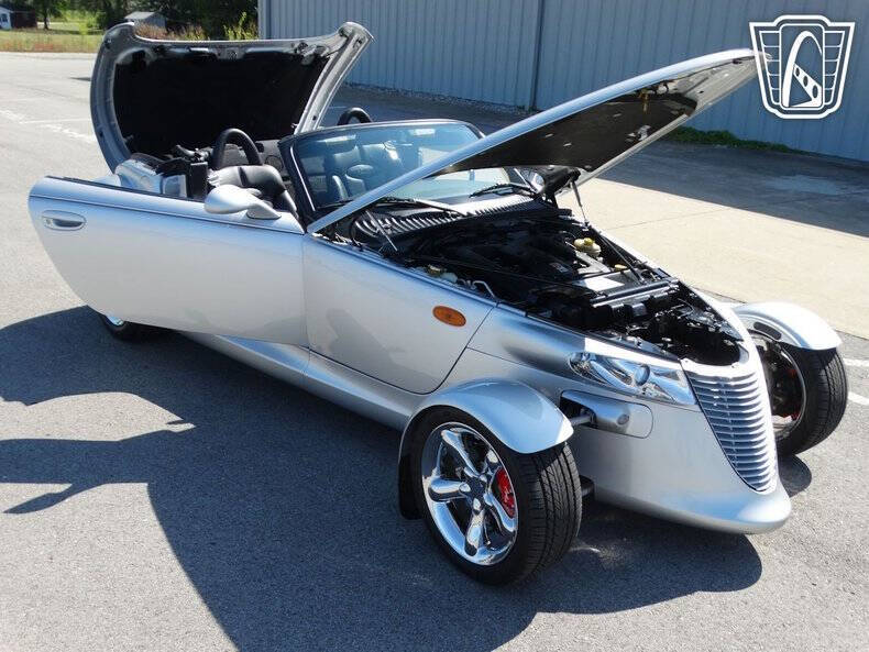 2002 Chrysler Prowler