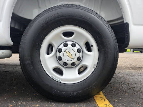 2025 Chevrolet Express 2500
