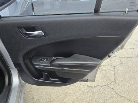 2014 Dodge Charger V6