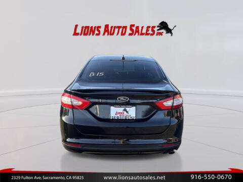2016 Ford Fusion SE