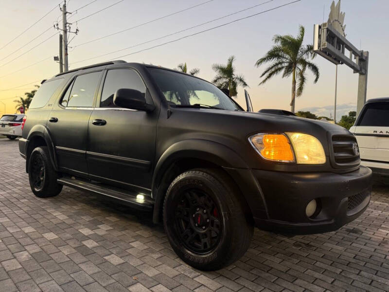 2003 Toyota Sequoia SR5