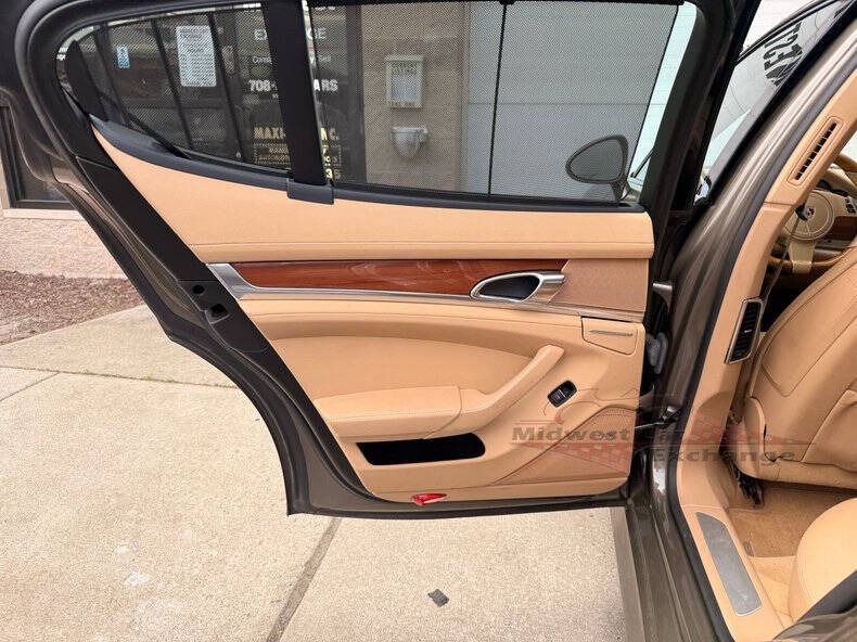 2011 Porsche Panamera